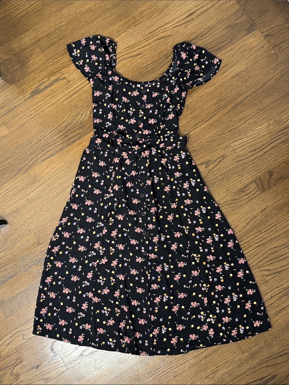 Xhilaration Black Floral Elastic Waist Midi Dress